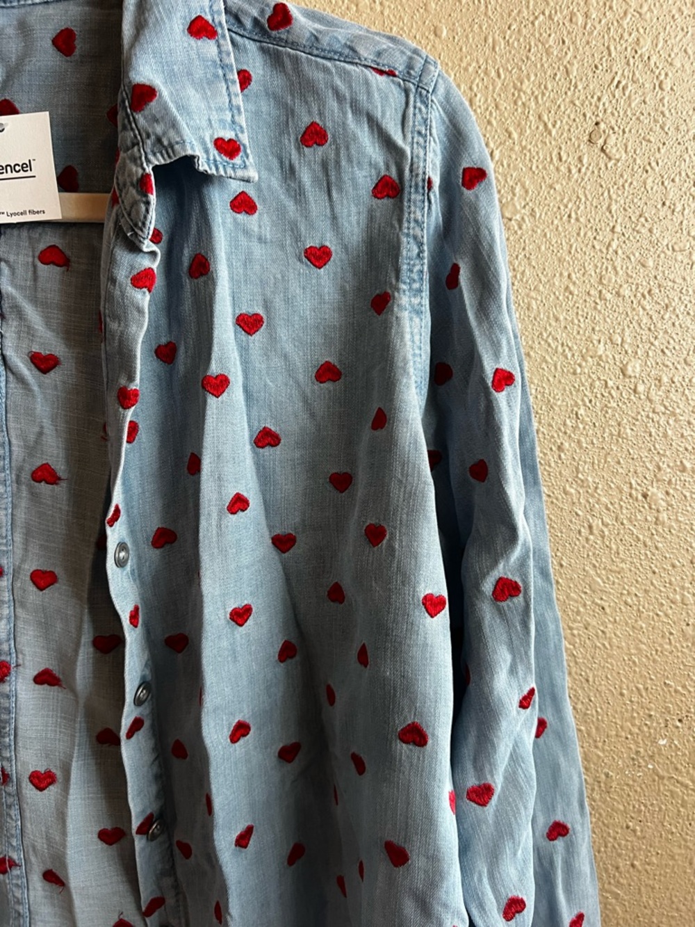 Velvet Heart Tencell Embroidered Heart Chambray Denim Top Size Large - Picture 3 of 6